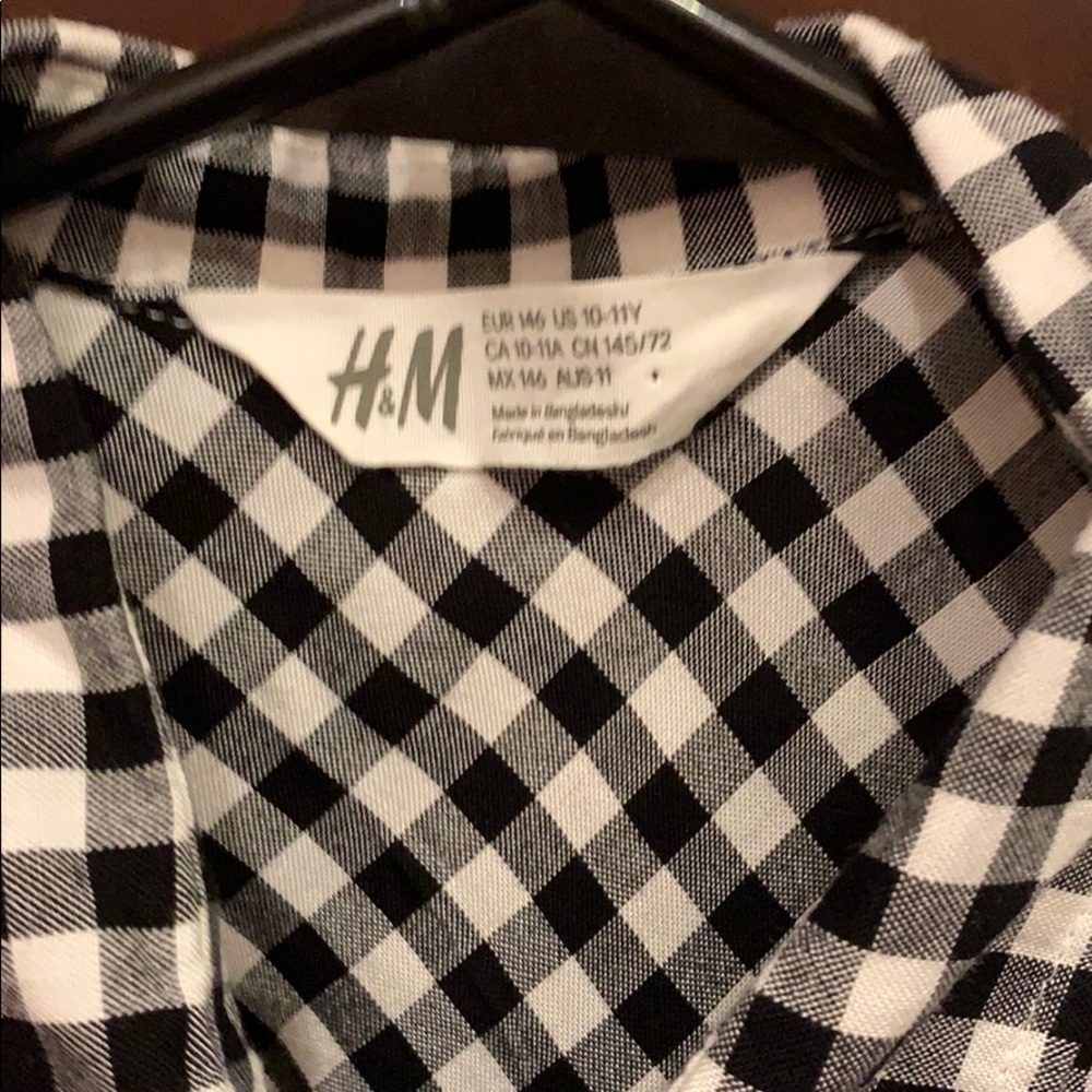 Top - Picture 3 of 3